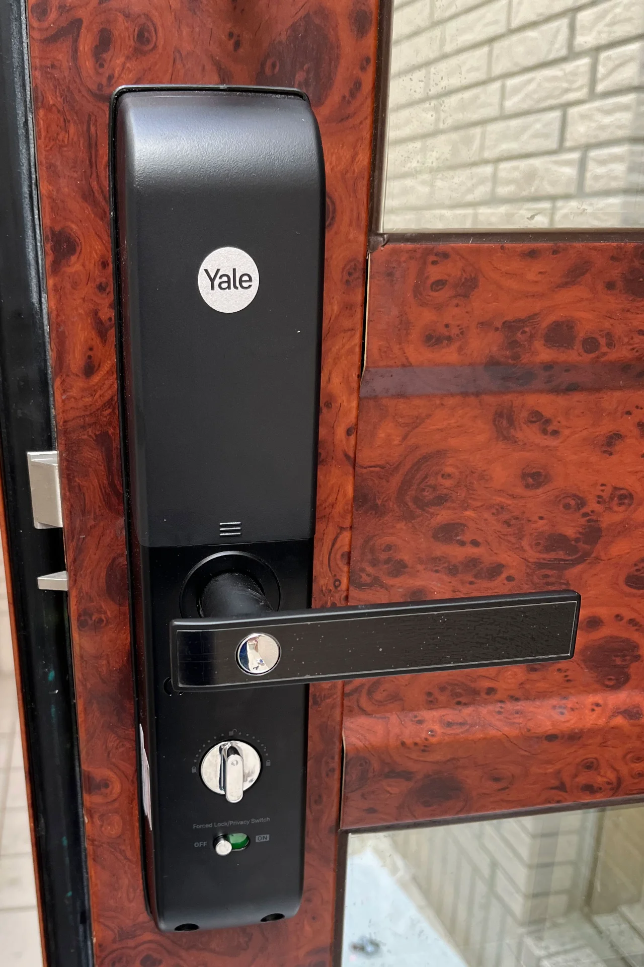 YALE YDM7116A